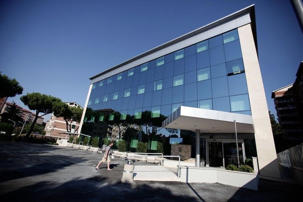 Hotel Artis Rome Luaran gambar